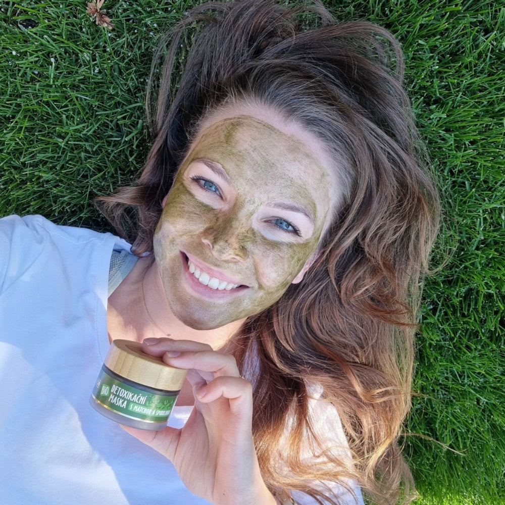Βιολογική Μάσκα Αποτοξίνωσης με Matcha και Σπιρουλίνα 40 ml